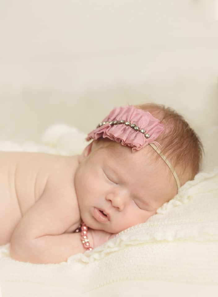 miami natural sleeping newborn in pink